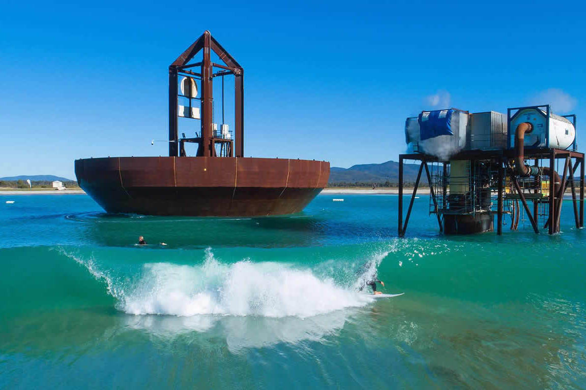 強(qiáng)大的人工造浪機(jī),每分鐘產(chǎn)生80個(gè)波浪-其他視頻-視頻